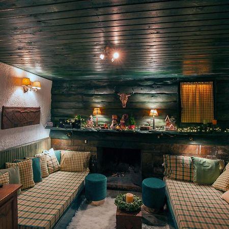 Dandy Villas Agoriani - Chalet Ivoni - Fireplace Eptalofos Bagian luar foto